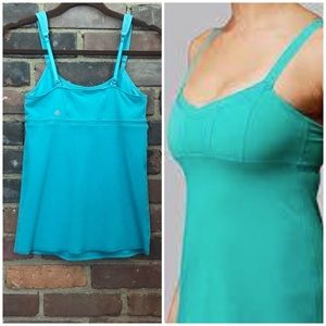 LULULEMON blue adjustable strap top size 8